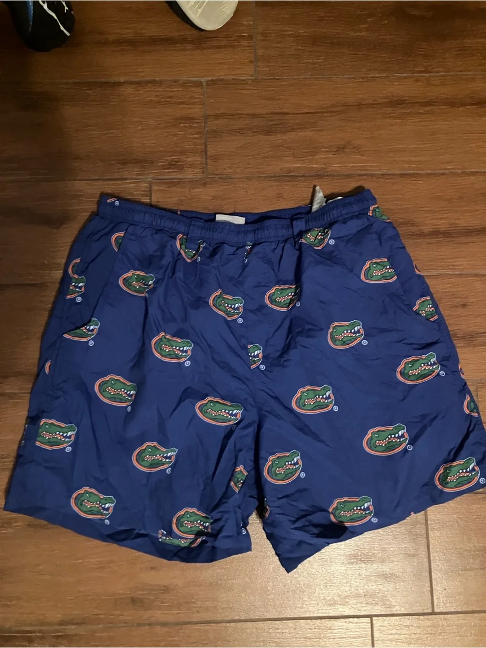 Columbia men swim